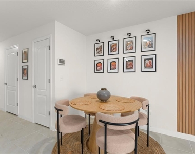 2834 Brie Hammock Bend - Photo Thumbnail 8