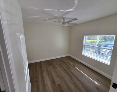 416 W Ianthe Street - Photo Thumbnail 7