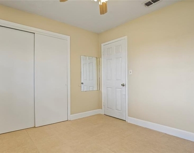 5717 Lawndale Road - Photo Thumbnail 19