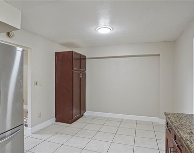 5717 Lawndale Road - Photo Thumbnail 12