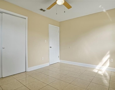 5717 Lawndale Road - Photo Thumbnail 15