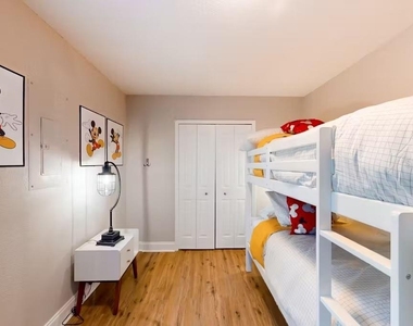 102 Titan Drive - Photo Thumbnail 38