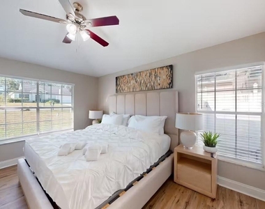 102 Titan Drive - Photo Thumbnail 31