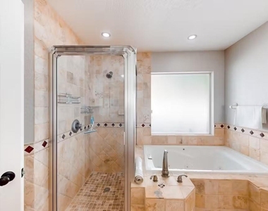 102 Titan Drive - Photo Thumbnail 34