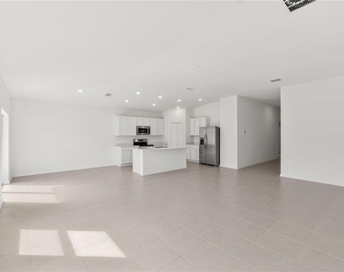 4753 Golden Knight Boulevard - Photo Thumbnail 7