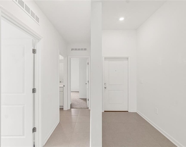 4753 Golden Knight Boulevard - Photo Thumbnail 19