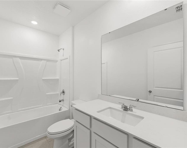 4753 Golden Knight Boulevard - Photo Thumbnail 24