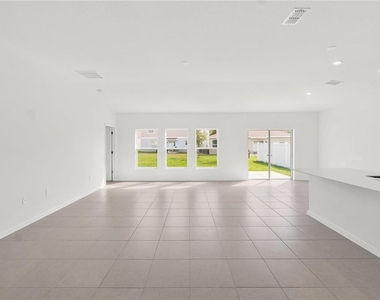 4753 Golden Knight Boulevard - Photo Thumbnail 6
