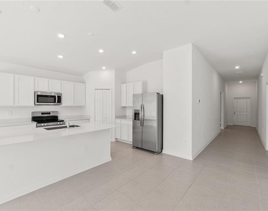 4753 Golden Knight Boulevard - Photo Thumbnail 9