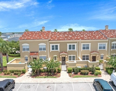 2634 Bella Vista Drive - Photo Thumbnail 3