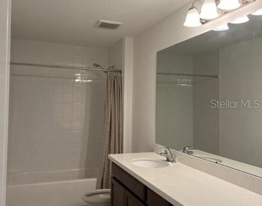 6325 Flat Lemon Drive - Photo Thumbnail 21