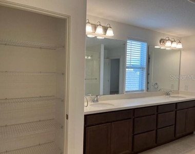 6325 Flat Lemon Drive - Photo Thumbnail 28