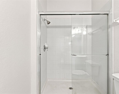 3326 Robert Trent Jones Drive - Photo Thumbnail 18