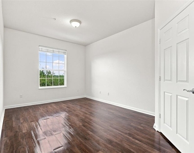 3326 Robert Trent Jones Drive - Photo Thumbnail 15