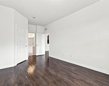 3326 Robert Trent Jones Drive - Photo Thumbnail 16