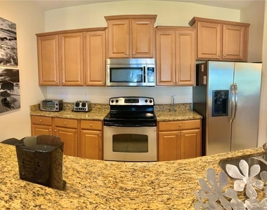 8921 Candy Palm Road - Photo Thumbnail 4