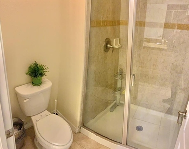 8921 Candy Palm Road - Photo Thumbnail 13