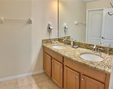 8921 Candy Palm Road - Photo Thumbnail 7