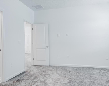 2207 Sweet Honey Lane - Photo Thumbnail 27