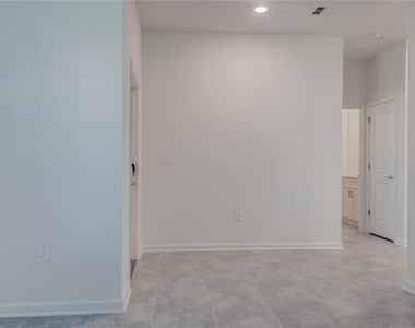 2207 Sweet Honey Lane - Photo Thumbnail 3