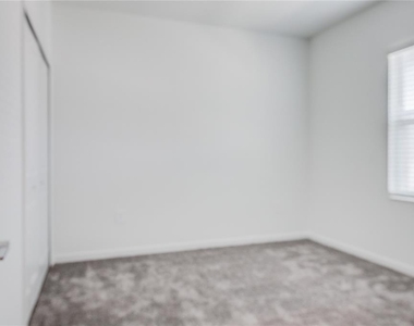 2207 Sweet Honey Lane - Photo Thumbnail 39