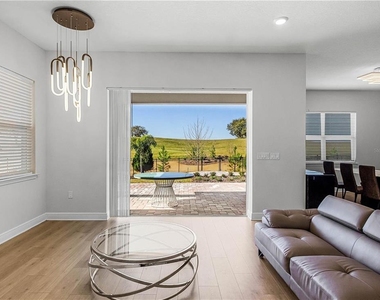 15656 Vetta Drive - Photo Thumbnail 5