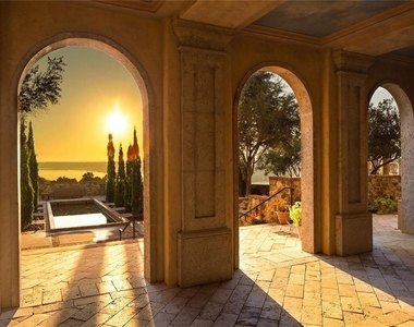 15656 Vetta Drive - Photo Thumbnail 27