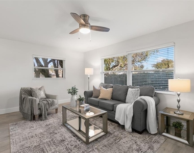 5931 Denver Street Ne - Photo Thumbnail 3