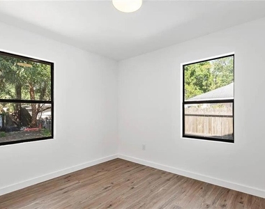 1331 14th Street - Photo Thumbnail 16