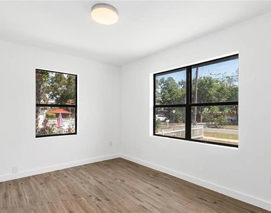 1331 14th Street - Photo Thumbnail 13