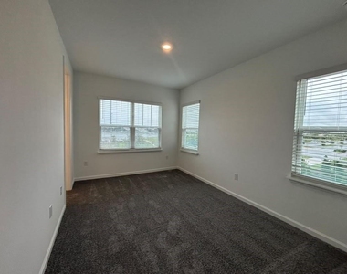 17724 Porter Road - Photo Thumbnail 34