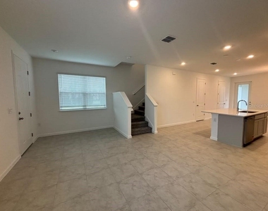 17724 Porter Road - Photo Thumbnail 4