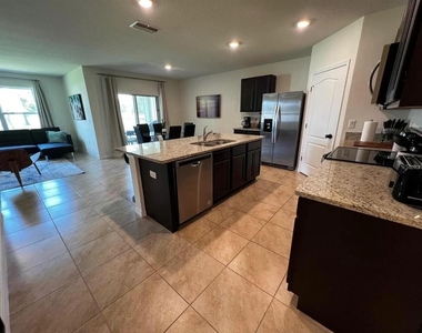 3394 Tawny Grove Place - Photo Thumbnail 6
