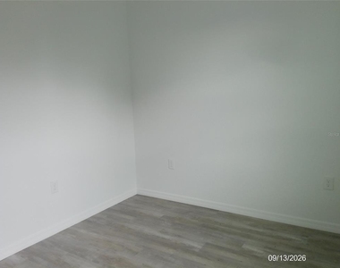 3353 S Combee Road - Photo Thumbnail 11