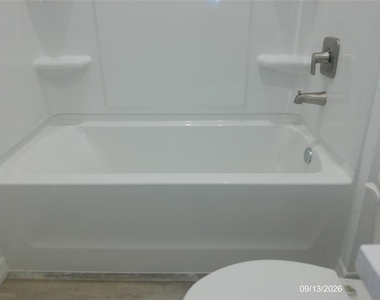 3353 S Combee Road - Photo Thumbnail 12