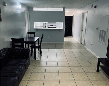 3921 Sw 34th Street - Photo Thumbnail 1