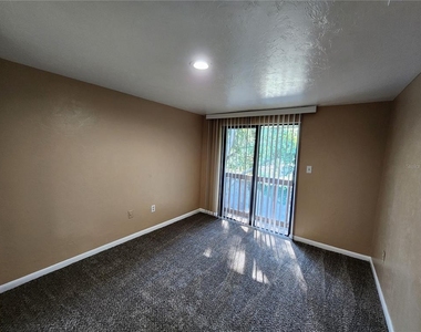 702 Sw 70 Terrace - Photo Thumbnail 14