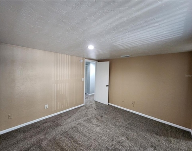 702 Sw 70 Terrace - Photo Thumbnail 19