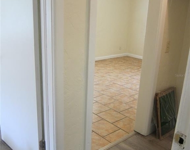 2325 Se 12 Street - Photo Thumbnail 11
