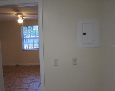 2325 Se 12 Street - Photo Thumbnail 19
