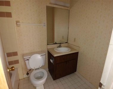 4314 Sw 67 Terrace - Photo Thumbnail 10