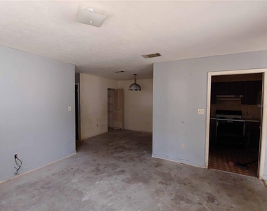 4314 Sw 67 Terrace - Photo Thumbnail 1