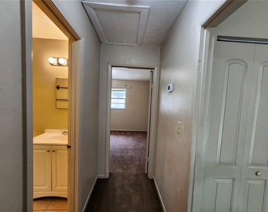 3020 Nw 79 Court - Photo Thumbnail 28