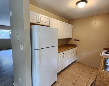 3020 Nw 79 Court - Photo Thumbnail 17