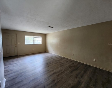 3020 Nw 79 Court - Photo Thumbnail 1