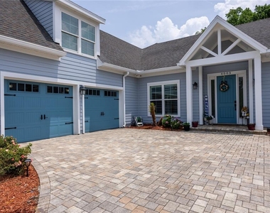 4003 Nw 63rd Way - Photo Thumbnail 4