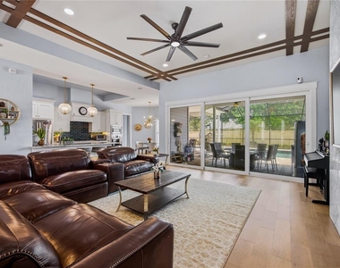 4003 Nw 63rd Way - Photo Thumbnail 13