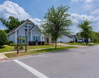 4003 Nw 63rd Way - Photo Thumbnail 3