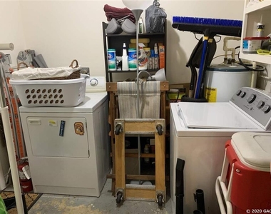 3706 Nw 45th Street - Photo Thumbnail 14