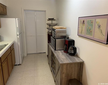 3706 Nw 45th Street - Photo Thumbnail 13